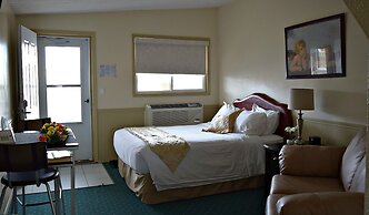 Centre Suites Inns Motel