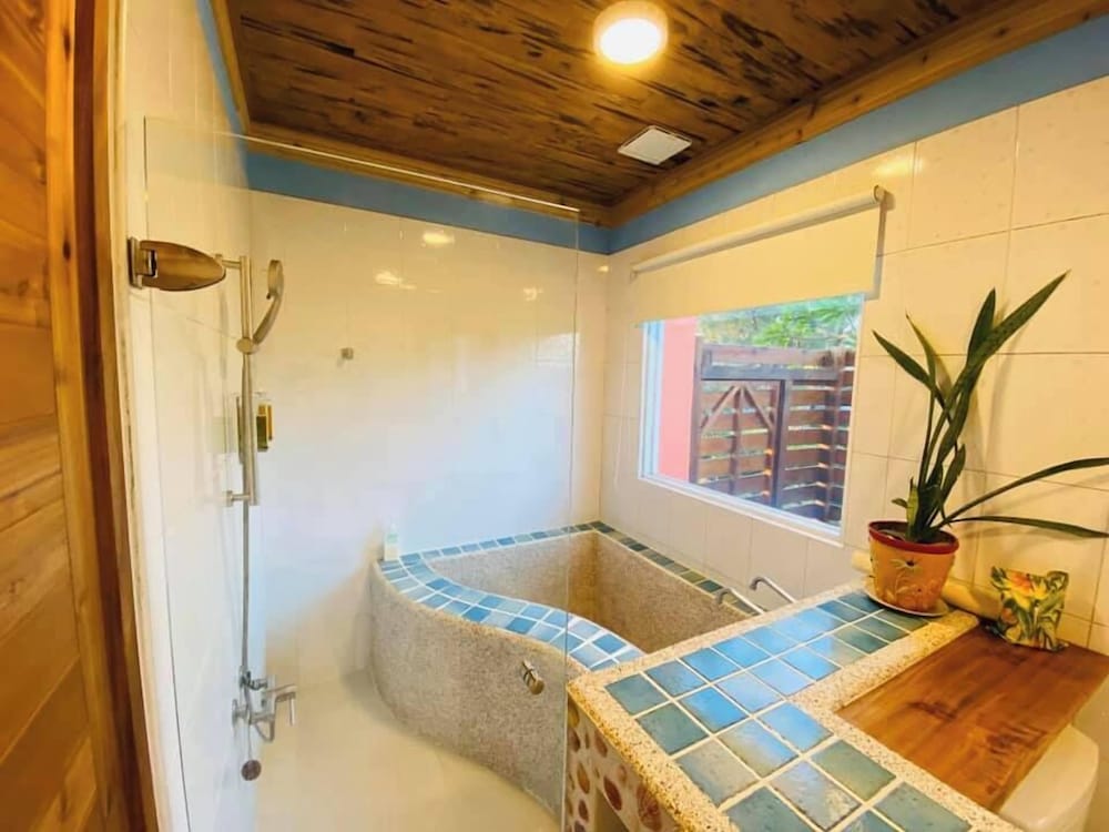 Kenting Comic B&B
