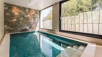 Albescent Pool Villa
