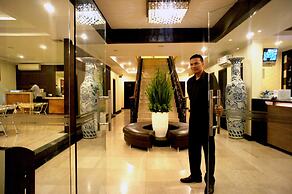 Sky View Hotel