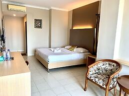 Sky View Hotel
