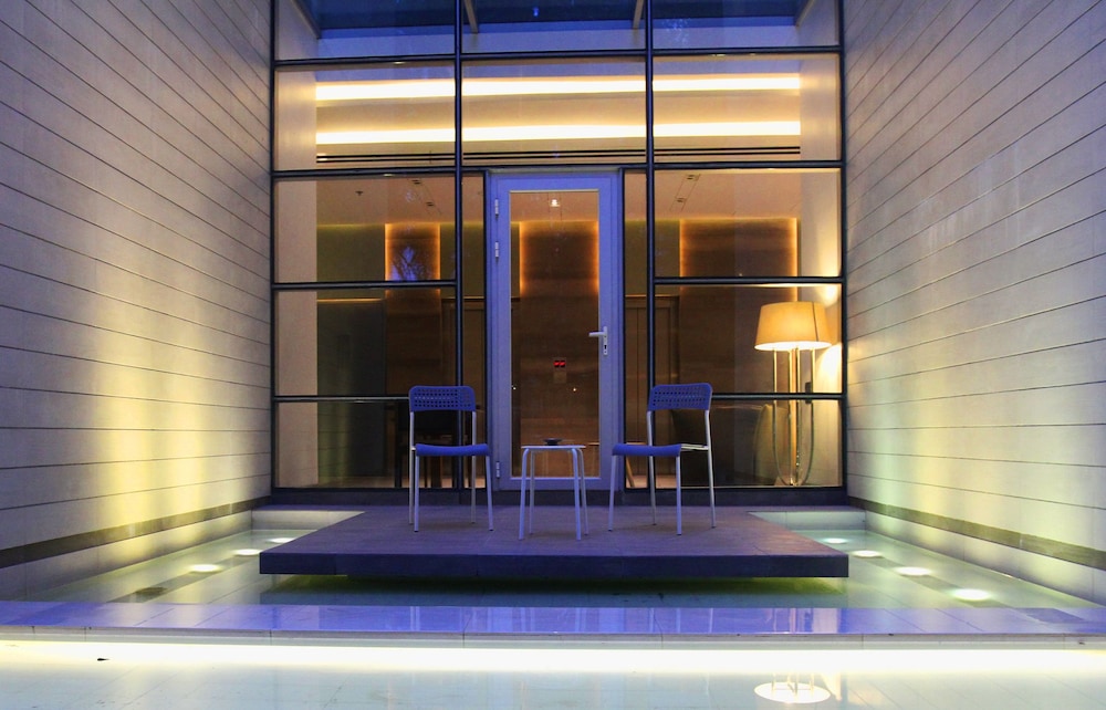 Space Apartments