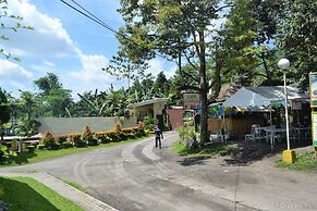 Dolores Farm Resort