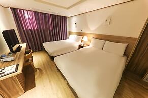 Hotel Rest Seogwipo