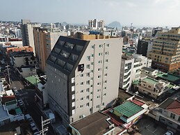 Hotel Rest Seogwipo