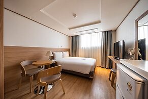 Hotel Rest Seogwipo