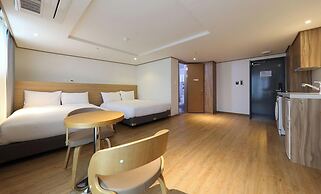 Hotel Rest Seogwipo