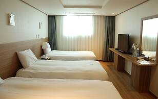 Hotel Rest Seogwipo