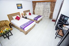 Hotel Lake Breeze