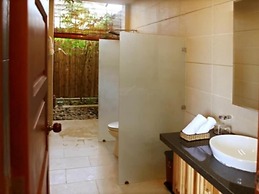 Aniise Villa Resort
