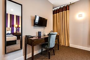Grand Sapphire Hotel & Banqueting