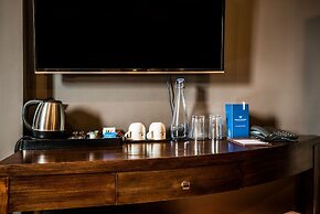 Grand Sapphire Hotel & Banqueting
