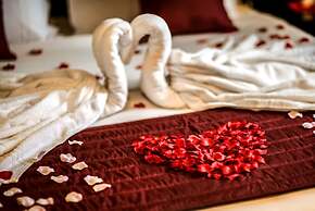 Grand Sapphire Hotel & Banqueting