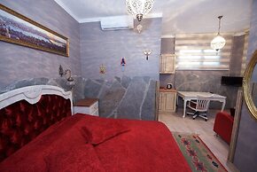 Galatolia Suites