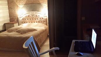 Galatolia Suites