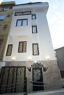Galatolia Suites
