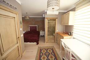 Galatolia Suites