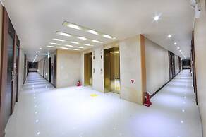 Black Sands Hotel