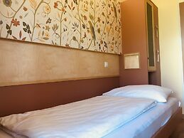 JUFA Hotel Stubenbergsee