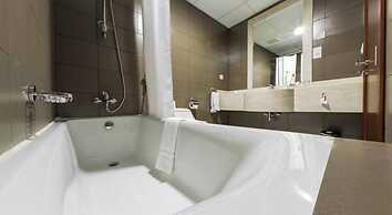 Grand Mayral Hotel