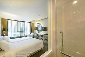 Le Tada Parkview Hotel