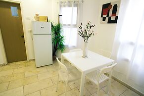 Apartment - Tel Aviv