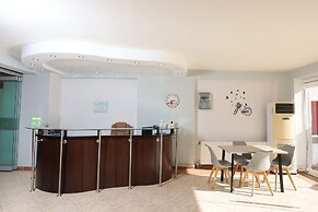 Summer Dream Hotel