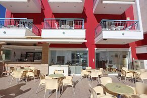 Summer Dream Hotel