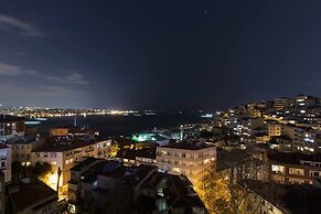 Noble22 Suites