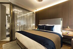 Noble22 Suites