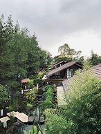 Vila Air Natural Resort