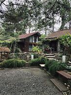 Vila Air Natural Resort