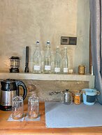 Unseen Knuckles Eco Boutique
