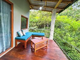 Unseen Knuckles Eco Boutique