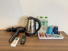 PL Residence Hotel Patamnak Soi 3
