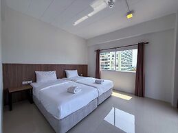 PL Residence Hotel Patamnak Soi 3
