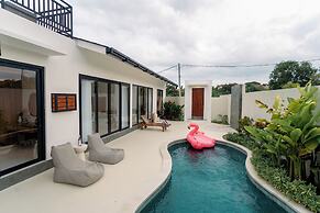 Villa Ayanna