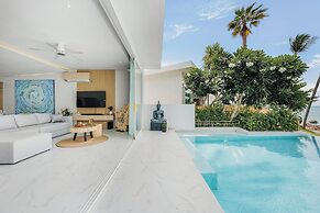 Secret Tides - Luxury Beachfront Villas