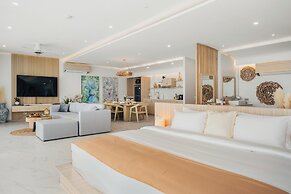 Secret Tides - Luxury Beachfront Villas