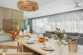 Secret Tides - Luxury Beachfront Villas