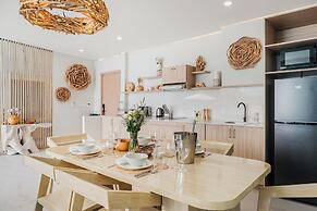 Secret Tides - Luxury Beachfront Villas