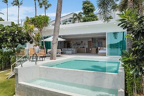 Secret Tides - Luxury Beachfront Villas