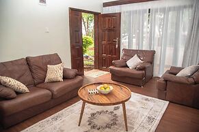 One-Bedroom Cottage with Mt.Kenya View
