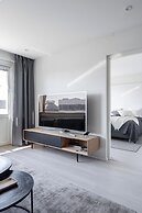 Top Floor Luxury - 2BR Scandi Home