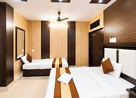 Hotel Pardesi's Near Mansa Devi Temple