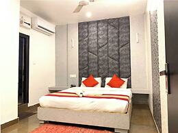 Hotel Pardesi's Near Mansa Devi Temple