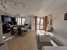 Sea Vacation in a Cozy Apartment Aheloy