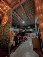 O2 dive hostel