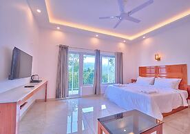Ice Cliff Munnar by VOYE HOMES