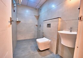Ice Cliff Munnar by VOYE HOMES